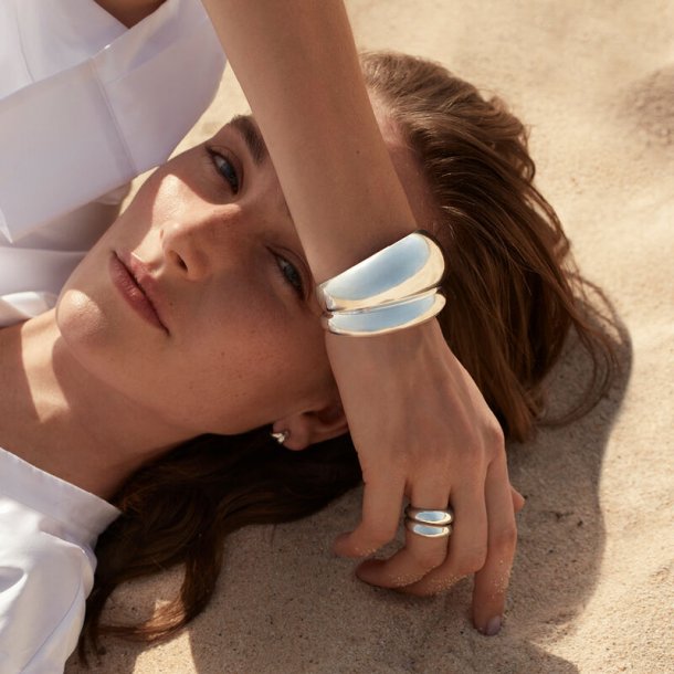 Curve armring (mellem) fra Georg Jensen - sterling slv