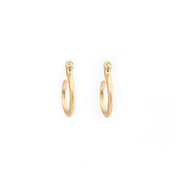 Ophelia �reringe i guld m. diamanter fra Per Borup Design