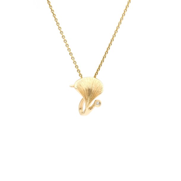 Kaya vedhng, stort, i guld m. diamant fra Per Borup Design