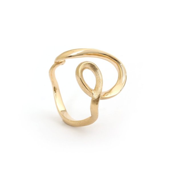 Calligraphy ring i guld fra Per Borup