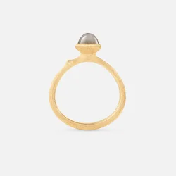 Lotus ring str. 0 i guld med gr mnesten fra OLE LYNGGAARD COPENHAGEN