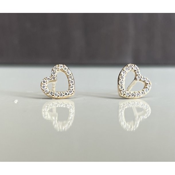 L&G hjerte �restikker i guld med diamanter