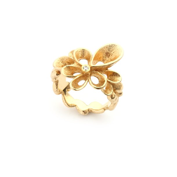 Violina ring, mellem, i guld m. diamant fra Per Borup Design