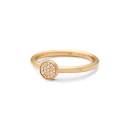 Rock Classic Round ring i guld med diamanter fra Ro Copenhagen