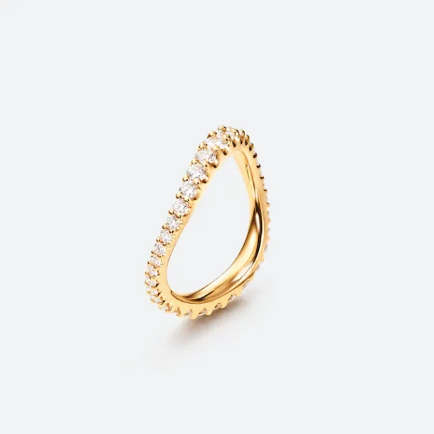 Love Bands ring, buet, i guld fra OLE LYNGGAARD COPENHAGEN