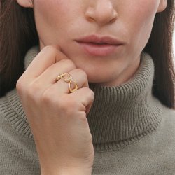 Offspring ring i guld med diamanter fra Georg Jensen