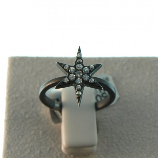 Starlet ring i oxyderet slv med zirkonia fra Julie Sandlau - Str. 54