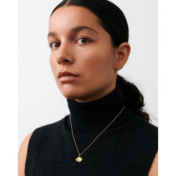 Autumn Leaf halskde i forgyldt slv fra Pernille Corydon