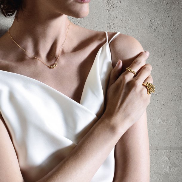 Moonlight Grapes ring i guld fra Georg Jensen