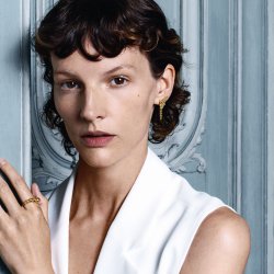 Moonlight Grapes ear cuff, single i guld fra Georg Jensen