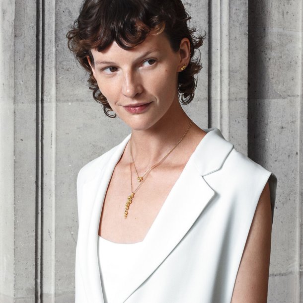 Moonlight Grapes ear cuff i guld fra Georg Jensen