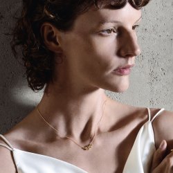 Moonlight Grapes halskde i guld fra Georg Jensen