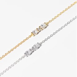 Ellera Ovale armbnd i slv med zirkoner fra Sif Jakobs