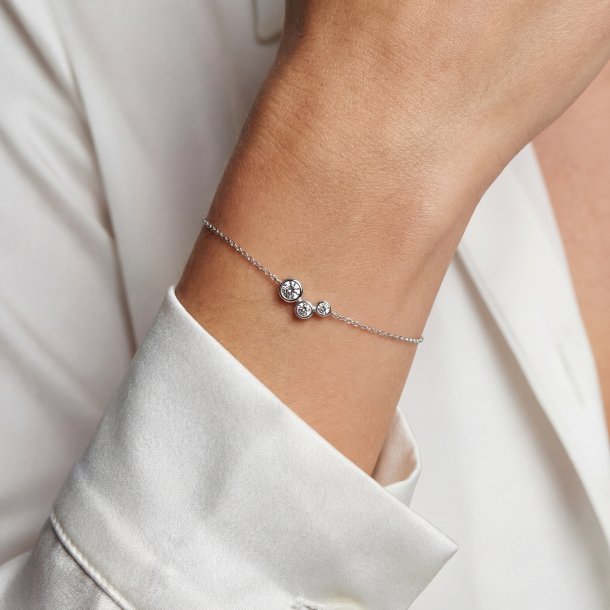 Sardinien Tre armb�nd i s�lv fra Sif Jakobs