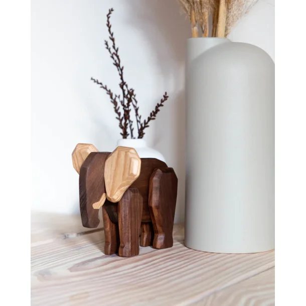 Far Elefant fra FableWood
