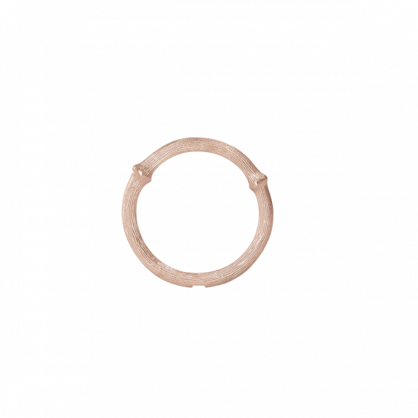 Nature ring nr. 2 i satineret rosaguld fra Ole Lynggaard