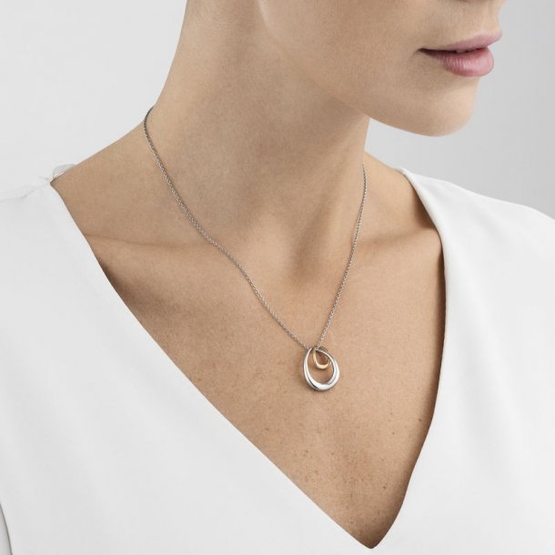 Offspring vedhng fra Georg Jensen i sterlingslv og rosaguld